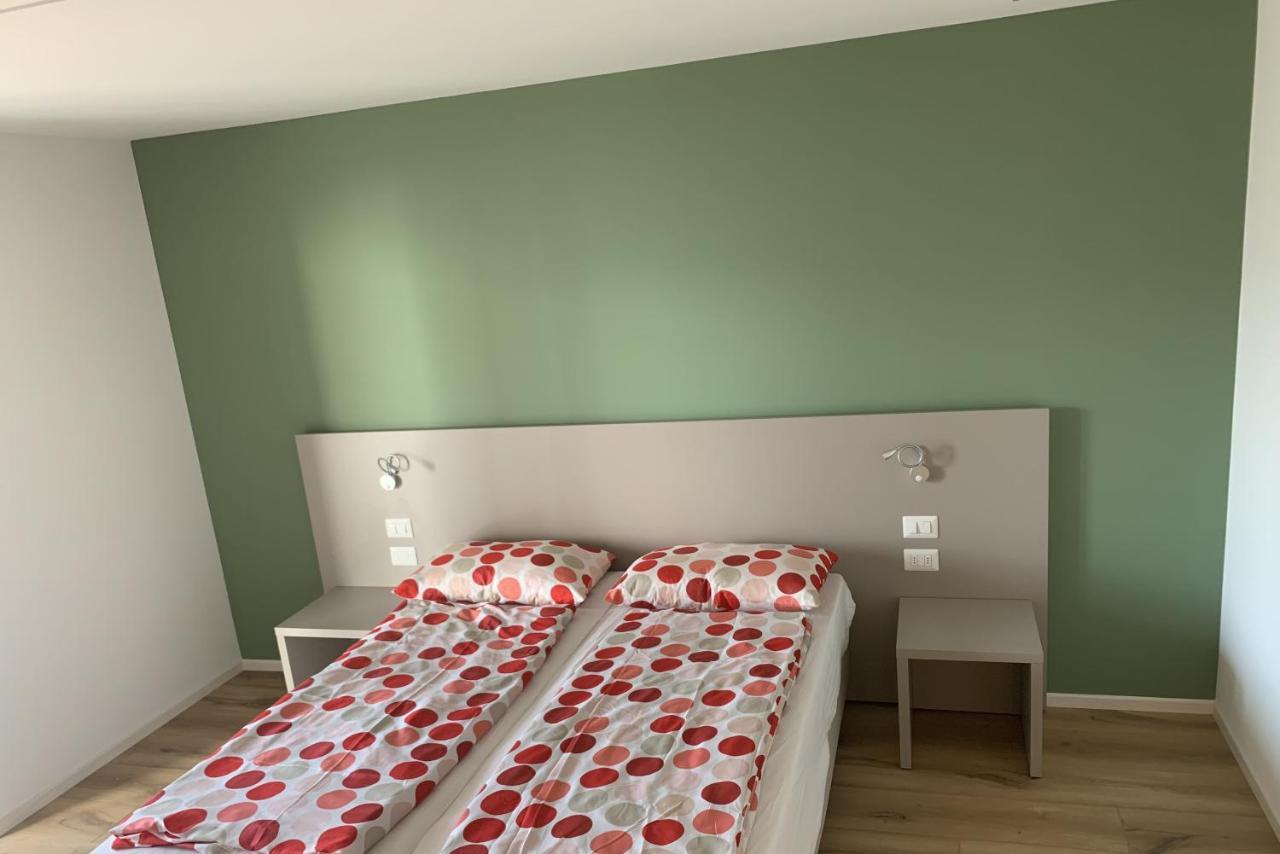 Appartamento Viola Malcesine Exterior foto